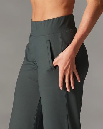 Tavi SoftTec Wide Leg Pant | Bottoms > Pants | Tavi – ToeSox | Tavi | Vooray