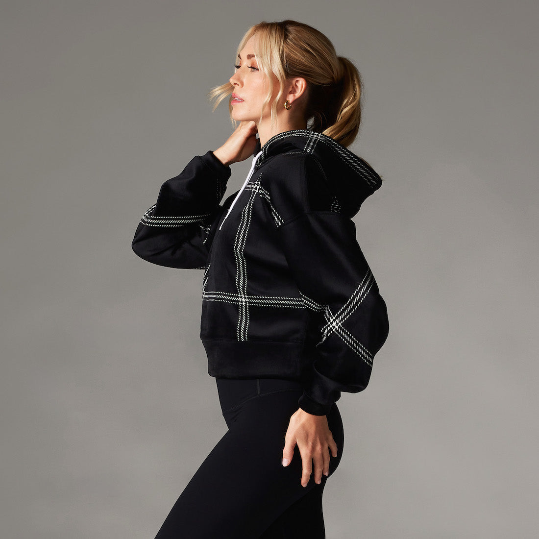 Campfire Hoodie | Tops > Sweaters & Hoodies | Tavi – Tavi Active