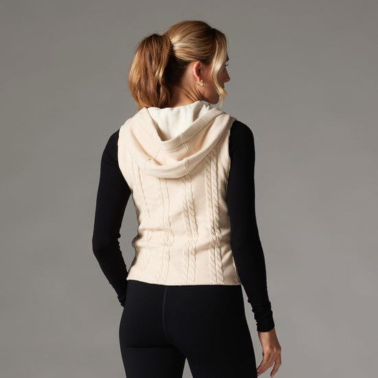 Peak Sweater Vest | Tops > Sweaters & Hoodies | Tavi – Tavi Active