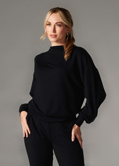 Slope Crew Sweatshirt | Tops > Sweaters & Hoodies | Tavi – Tavi Active