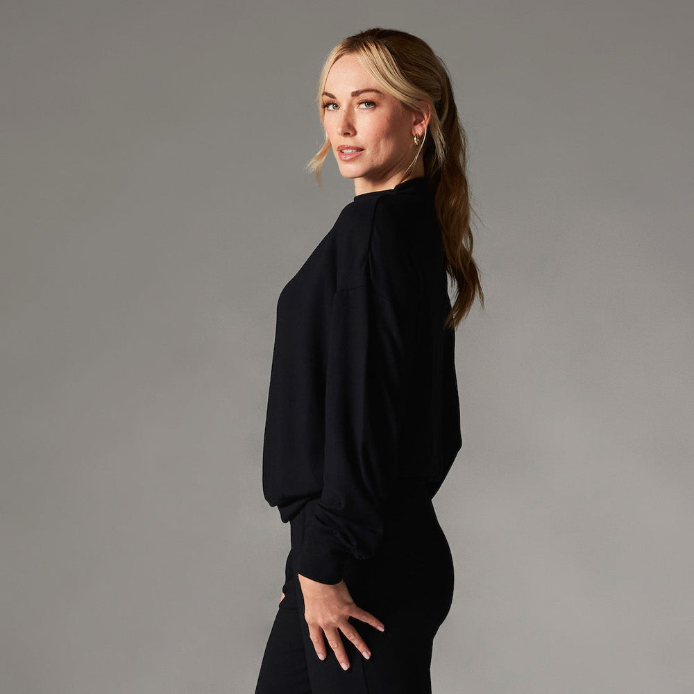 Slope Crew Sweatshirt | Tops > Sweaters & Hoodies | Tavi – Tavi Active