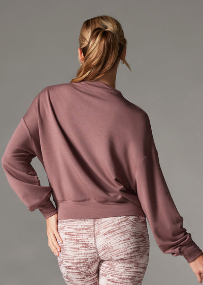 Slope Crew Sweatshirt | Tops > Sweaters & Hoodies | Tavi – Tavi Active