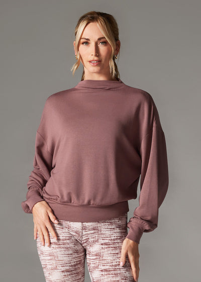 Slope Crew Sweatshirt | Tops > Sweaters & Hoodies | Tavi – Tavi Active