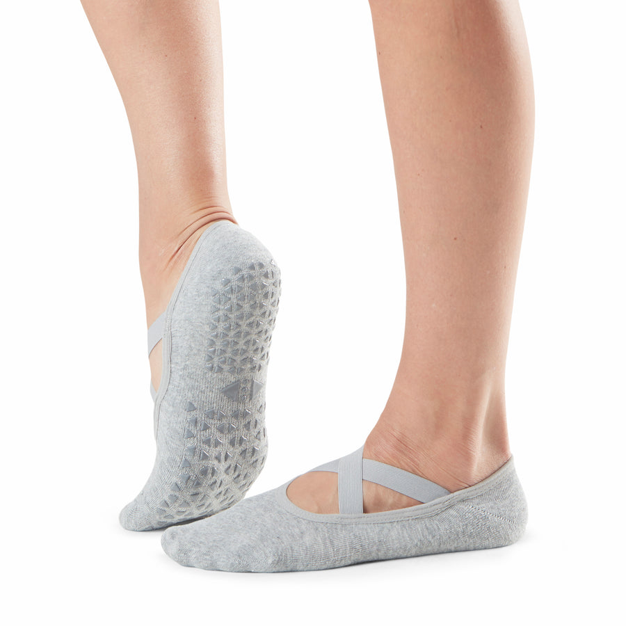 # Chloe Grip Socks * | Socks > Grip | Tavi – ToeSox | Tavi | Vooray