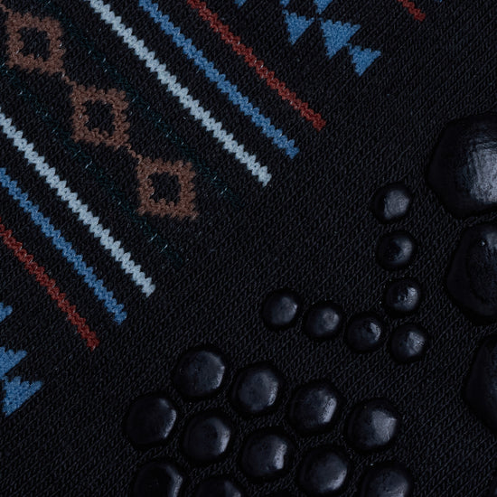 Base33 Low Rise Grip Socks | Socks > Grip | Base33 – Tavi Active
