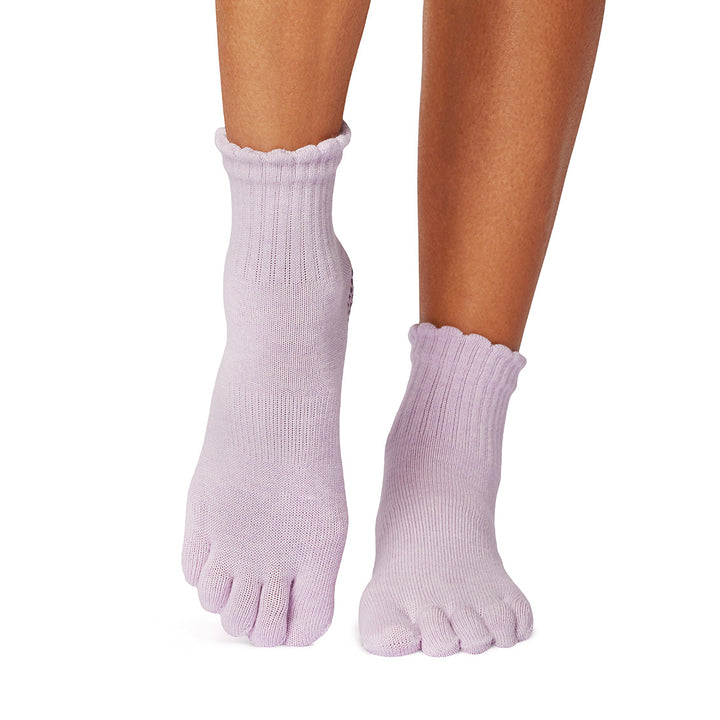 Full Toe Melody Grip Socks | Socks > Grip | ToeSox – ToeSox | Tavi | Vooray