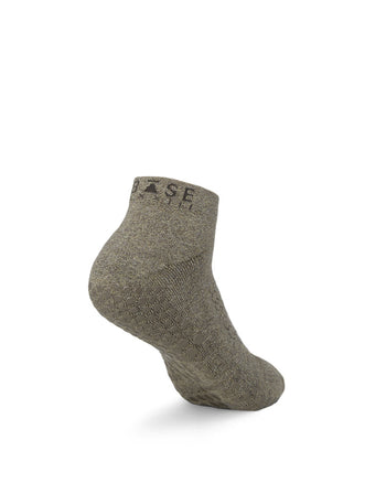 Taka Grips, White - Elite Performance Grip Socks