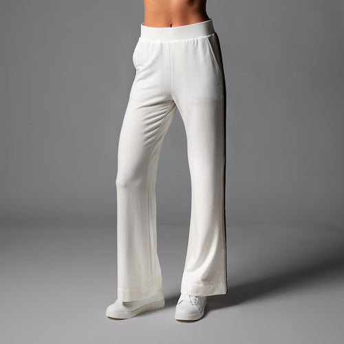 TaviLuxe® Cozy Wide Leg Pant Stripe - Coconut Ebony – Tavi Active