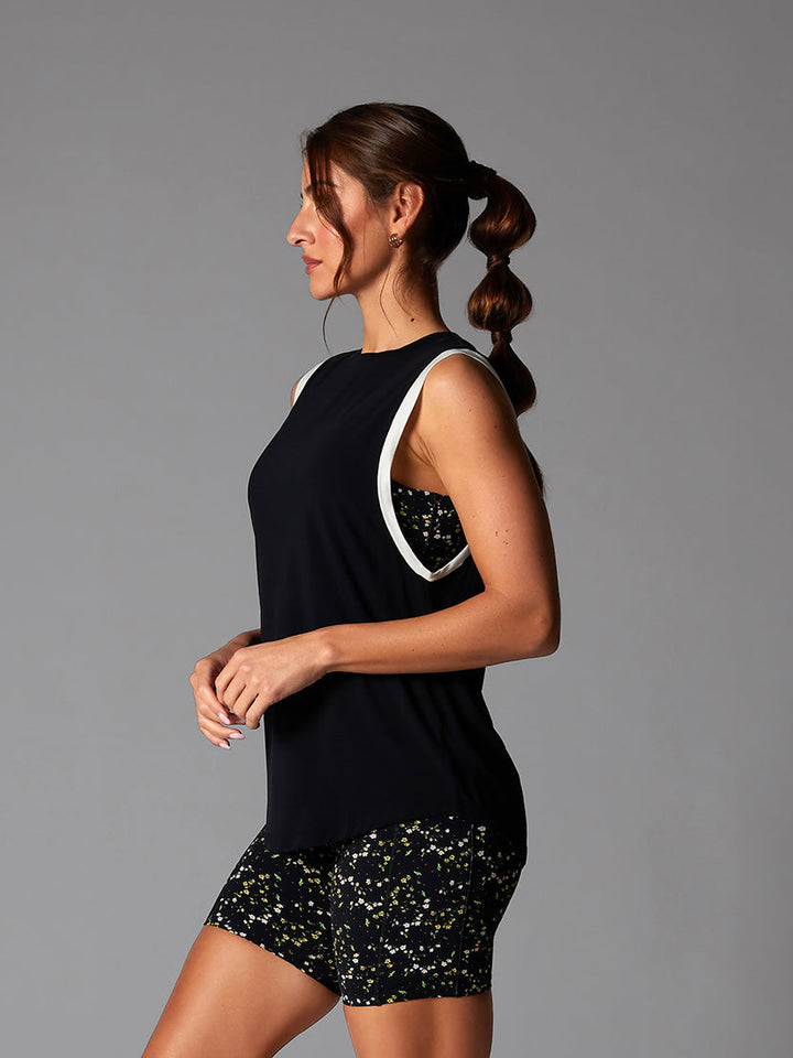# High Neck Muscle Tank | Tops > Tanks | Tavi – ToeSox | Tavi | Vooray