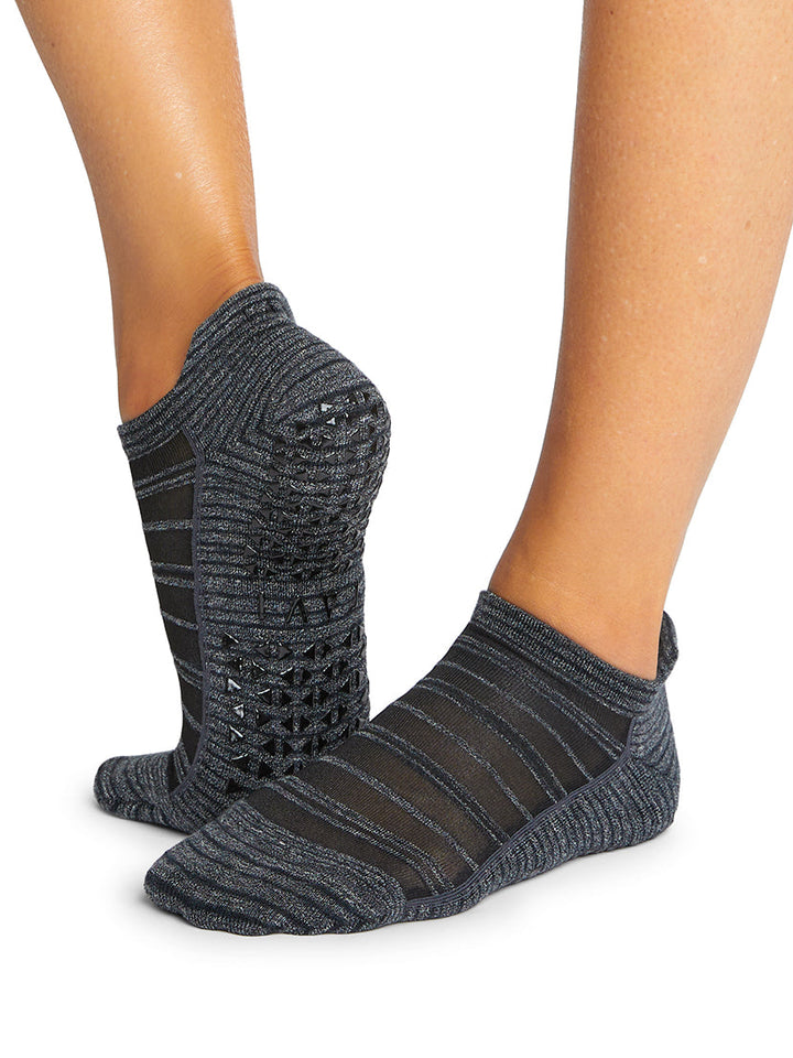 # Savvy Breeze Grip Socks | Socks > Grip | Tavi – ToeSox | Tavi | Vooray