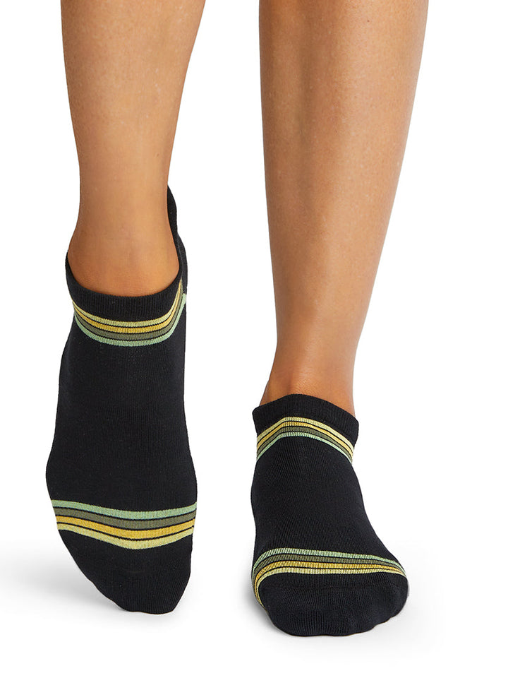 # Savvy Grip Socks | Socks > Grip | Tavi – ToeSox | Tavi | Vooray