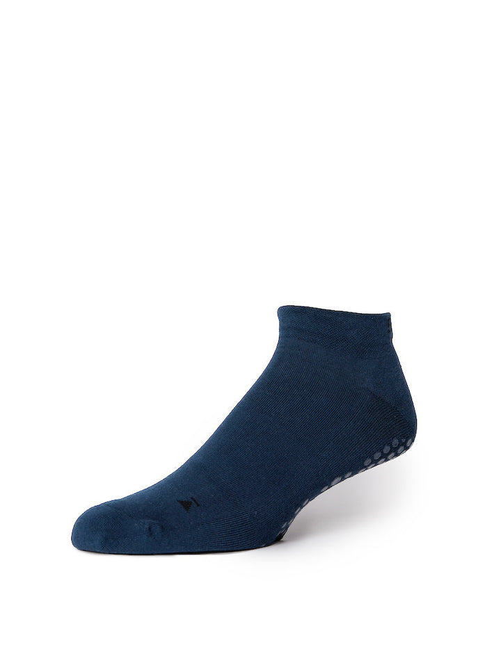Base33 Low Rise Grip Socks | Socks > Grip | Base33 – ToeSox | Tavi | Vooray