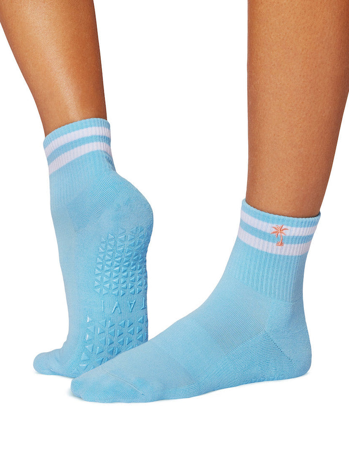 Aria Grip Socks | Socks > Grip | Tavi – ToeSox | Tavi | Vooray