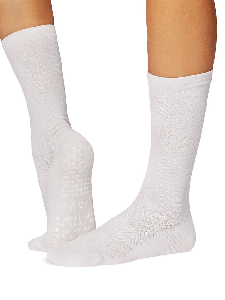 Kai Tec Grip Socks | Socks > Grip | Tavi – ToeSox | Tavi | Vooray