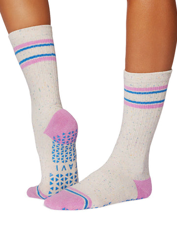 Kai Grip Socks | Socks > Grip | Tavi – ToeSox | Tavi | Vooray