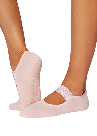 Lola Grip Socks | Socks > Grip | Tavi – Tavi Active