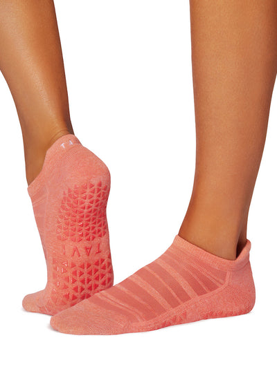 Savvy Breeze Grip Socks | Socks > Grip | Tavi – Tavi Active