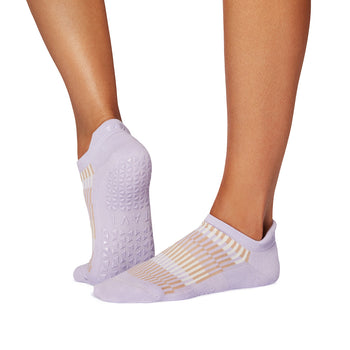 Savvy Grip Socks | Socks > Grip | Tavi – ToeSox | Tavi | Vooray