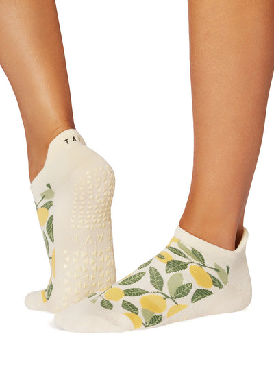 Savvy Grip Socks | Socks > Grip | Tavi – Tavi Active