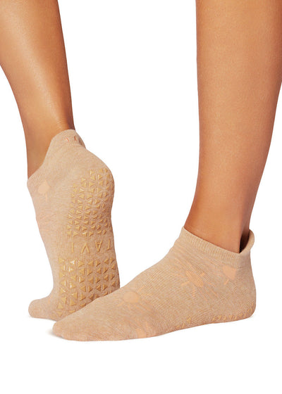 Savvy Grip Socks | Socks > Grip | Tavi – Tavi Active