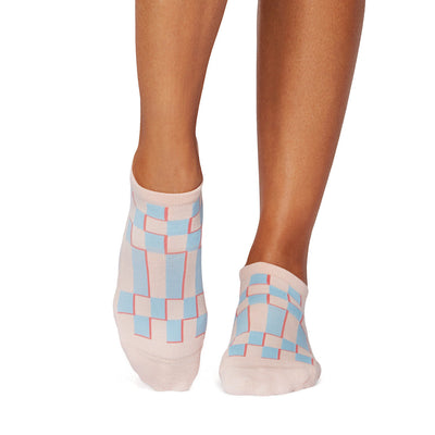 Savvy Grip Socks | Socks > Grip | Tavi – Tavi Active