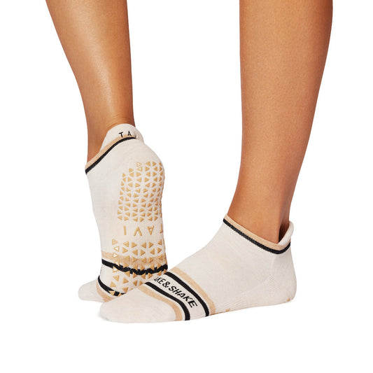 Savvy Grip Socks | Socks > Grip | Tavi – Tavi Active