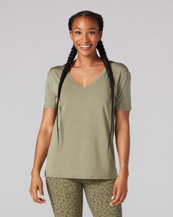# Everyday V-Neck Tee * | Tops > Short Sleeve | Tavi – ToeSox | Tavi | Vooray