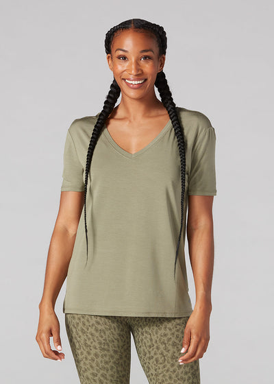 # Everyday V-Neck Tee * | Tops > Short Sleeve | Tavi – ToeSox | Tavi | Vooray