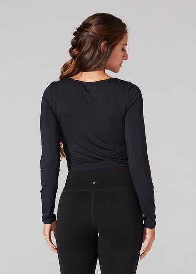 # Form Cropped Long Sleeve | Tops > Long Sleeve | Tavi – ToeSox | Tavi | Vooray