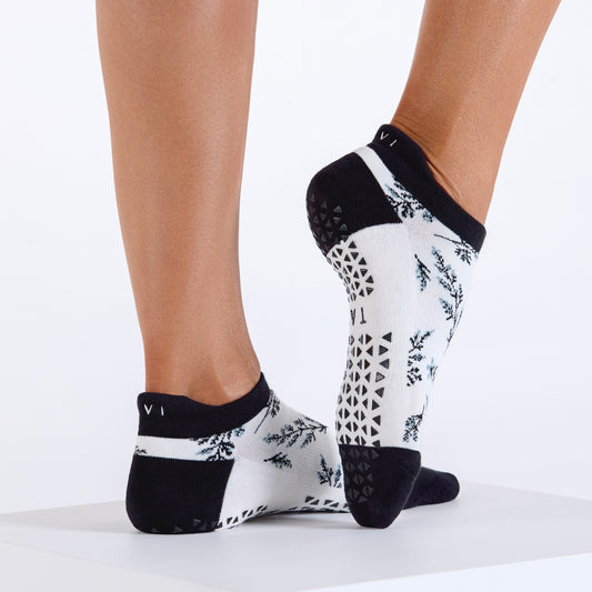 Savvy Grip Socks | | Tavi – Tavi Active