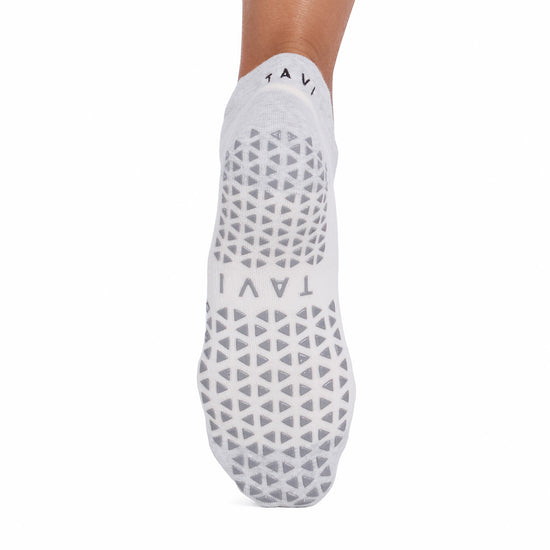 Savvy Grip Socks | Socks > Grip | Tavi – Tavi Active