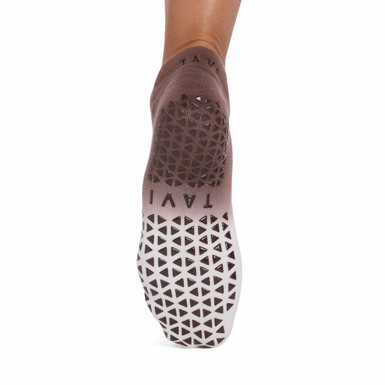 Savvy Grip Socks | Socks > Grip | Tavi – Tavi Active