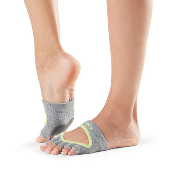 Half Toe Releve Dance Socks | Socks > Grip | ToeSox – ToeSox | Tavi | Vooray