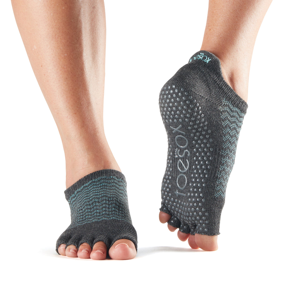 # Half Toe Low Rise Grip Socks * | Socks > Grip | ToeSox – ToeSox | Tavi | Vooray