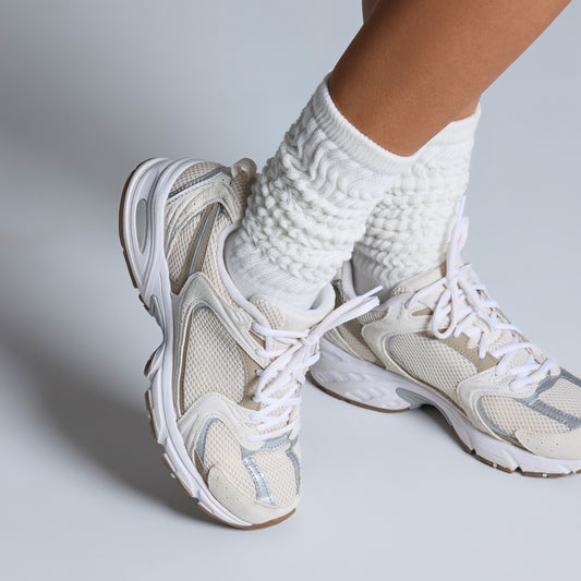 Stacy Grip Socks | Socks > Grip | Tavi – Tavi Active