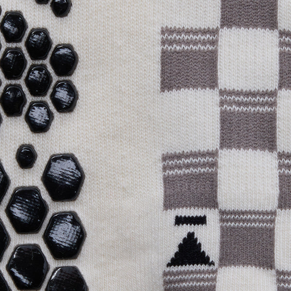 Base33 Crew Grip Socks