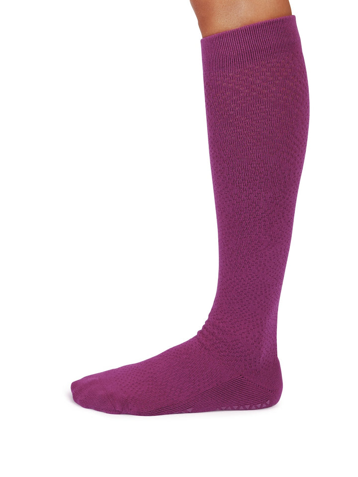 Jane Grip Socks | Socks > Grip | Tavi – Tavi Active