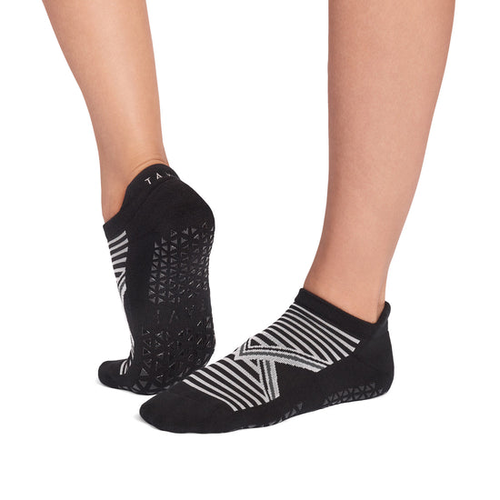 Savvy Grip Socks | Socks > Grip | Tavi – Tavi Active