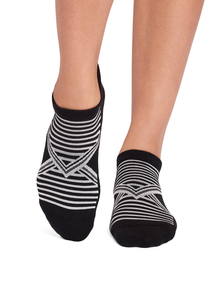 Savvy Grip Socks | Socks > Grip | Tavi – Tavi Active