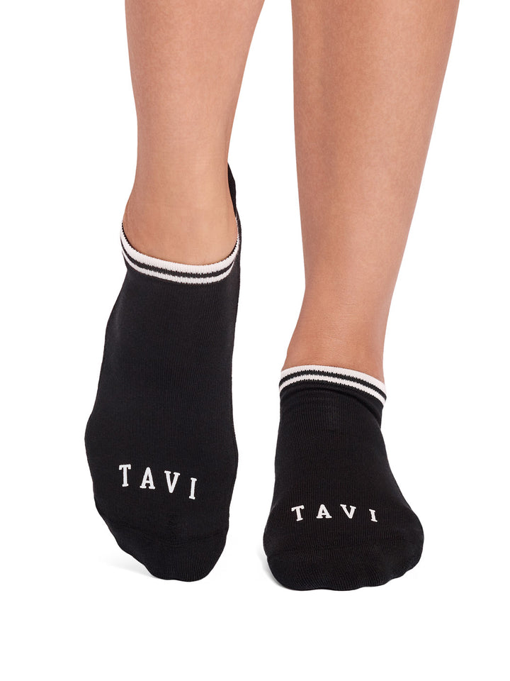 Savvy Grip Socks | Socks > Grip | Tavi – Tavi Active