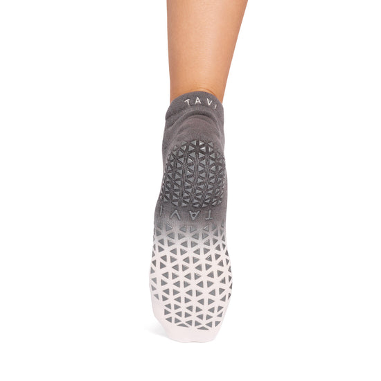 Savvy Grip Socks | Socks > Grip | Tavi – Tavi Active