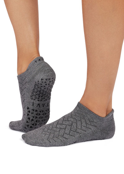 Savvy Grip Socks | Socks > Grip | Tavi – Tavi Active