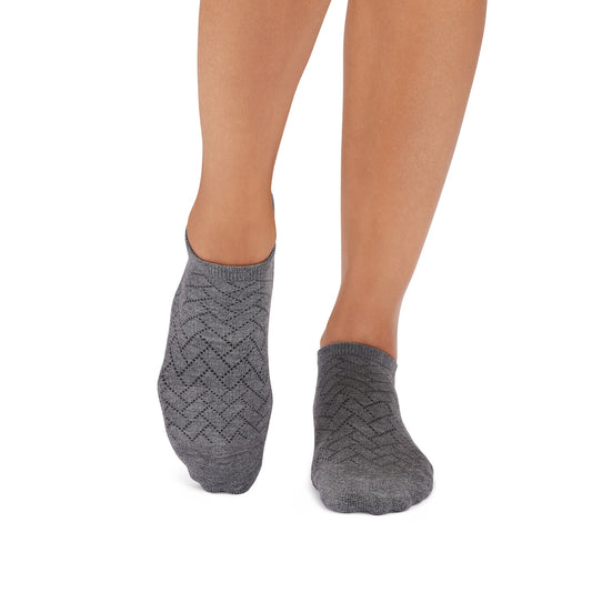 Savvy Grip Socks | Socks > Grip | Tavi – Tavi Active