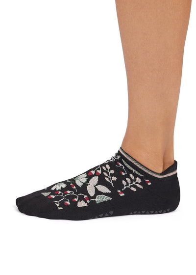 Savvy Grip Socks | Socks > Grip | Tavi – Tavi Active