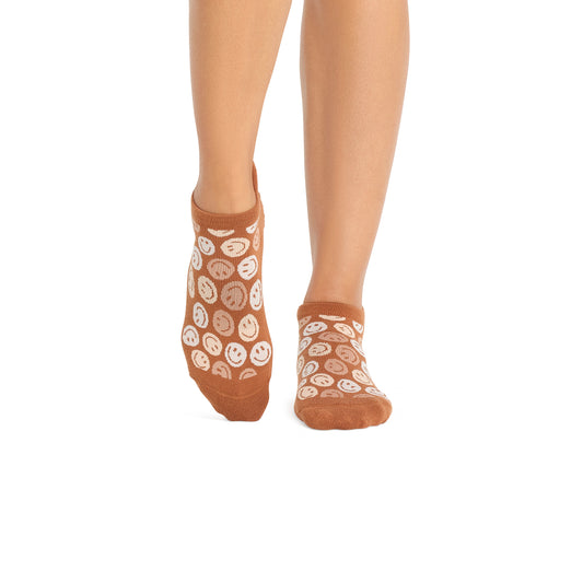 Savvy Grip Socks | Socks > Grip | Tavi – Tavi Active