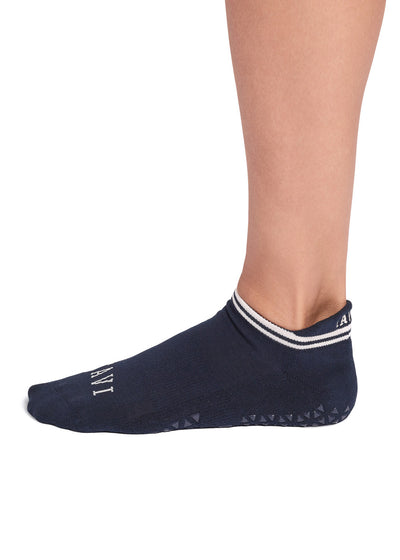 Savvy Grip Socks | Socks > Grip | Tavi – Tavi Active