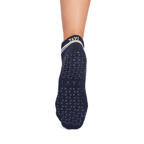 Savvy Grip Socks | Socks > Grip | Tavi – Tavi Active