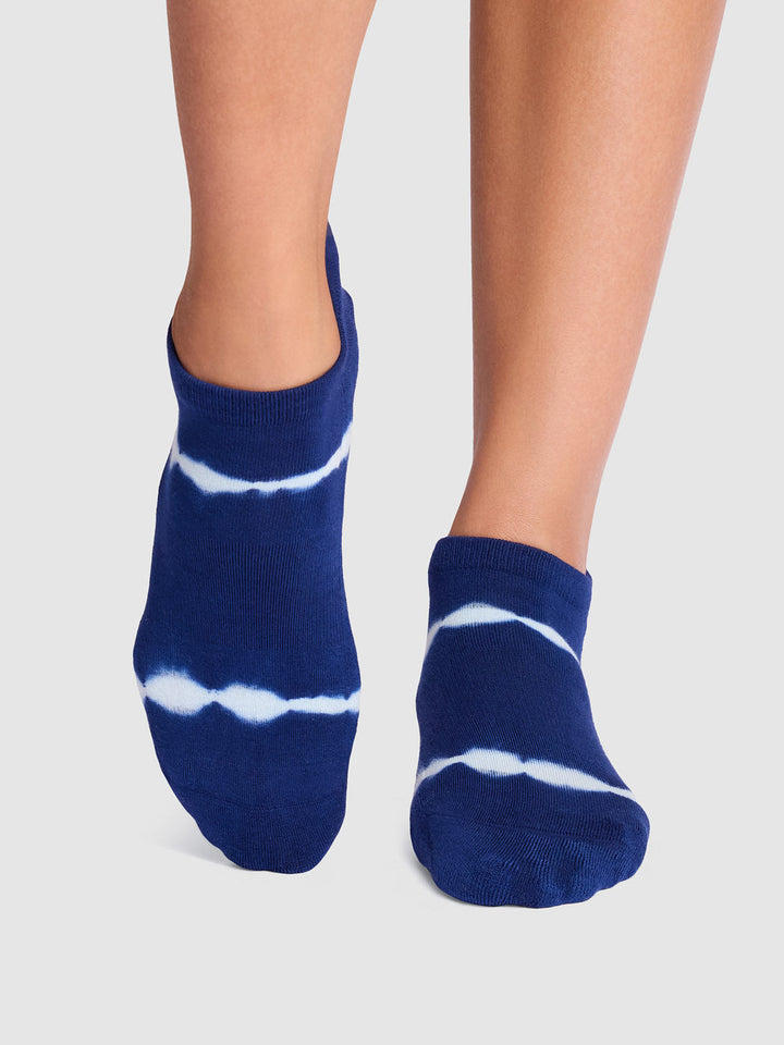 Savvy Grip Socks | Socks > Grip | Tavi – ToeSox | Tavi | Vooray