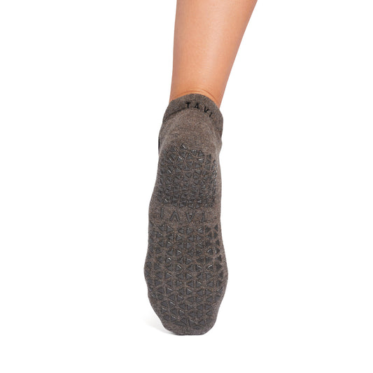 Savvy Grip Socks | Socks > Grip | Tavi – Tavi Active