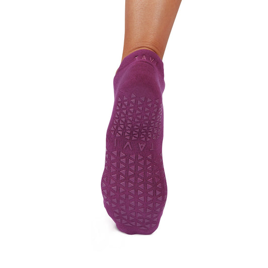 Savvy Grip Socks | Socks > Grip | Tavi – Tavi Active